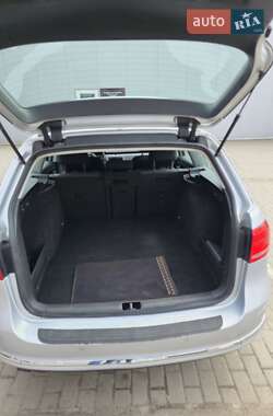 Универсал Volkswagen Passat 2012 в 