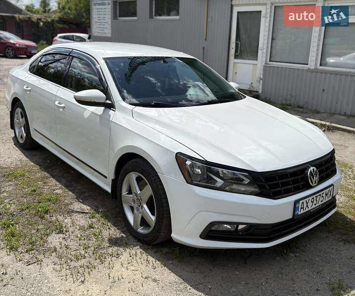 Седан Volkswagen Passat 2016 в 