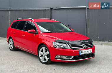 Универсал Volkswagen Passat 2011 в Киеве