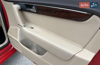 Универсал Volkswagen Passat 2011 в 