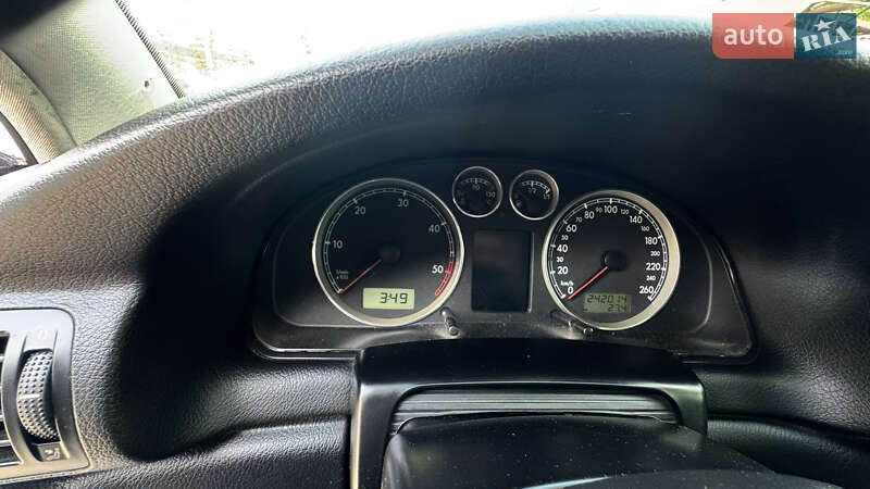 Седан Volkswagen Passat 2002 в Белгороде-Днестровском