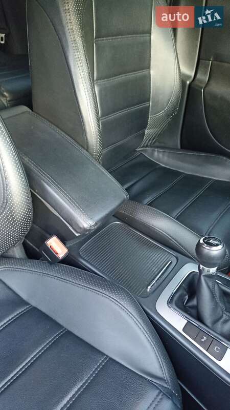 Универсал Volkswagen Passat 2006 в Днепре фото 53 Универсал Volkswagen Passat 2006 в Днепре
