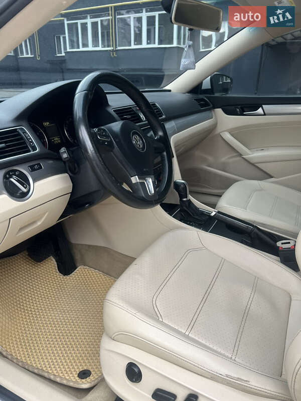 Седан Volkswagen Passat 2014 в Ахтырке фото 6 Седан Volkswagen Passat 2014 в Ахтырке