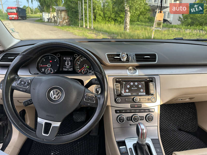 Универсал Volkswagen Passat 2013 в Стрые фото 38 Универсал Volkswagen Passat 2013 в Стрые