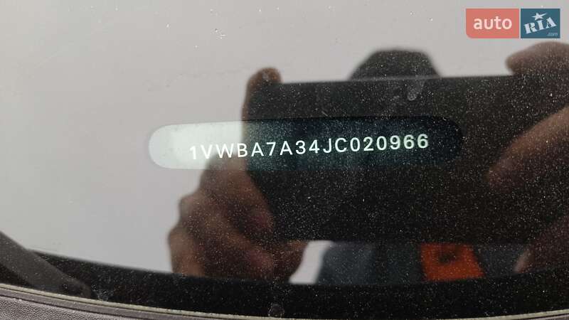 Седан Volkswagen Passat 2018 в Днепре