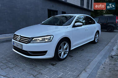 Седан Volkswagen Passat 2014 в 