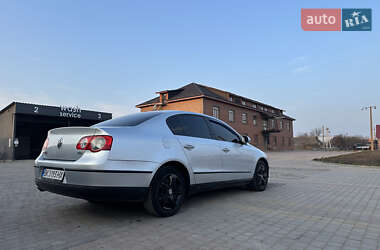 Седан Volkswagen Passat 2007 в 