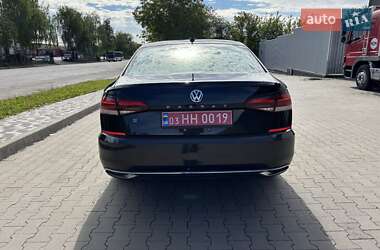 Седан Volkswagen Passat 2020 в 