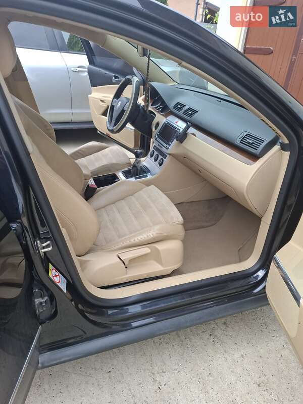 Универсал Volkswagen Passat 2006 в Ужгороде