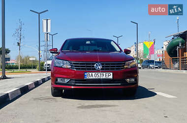 Седан Volkswagen Passat 2016 в 