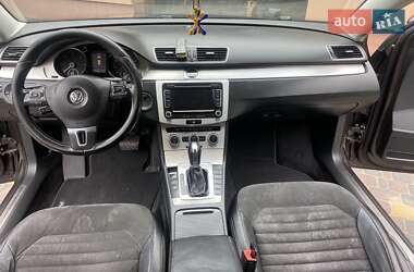 Універсал Volkswagen Passat 2012 в 