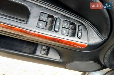 Седан Volkswagen Passat 2004 в 