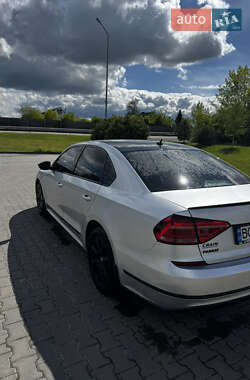 Седан Volkswagen Passat 2016 в 