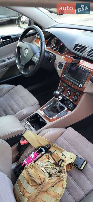 Универсал Volkswagen Passat 2005 в Черкассах