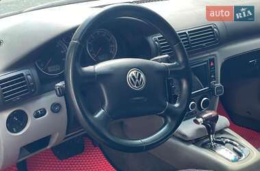 Универсал Volkswagen Passat 2001 в 