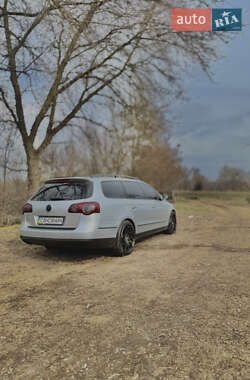Универсал Volkswagen Passat 2007 в 
