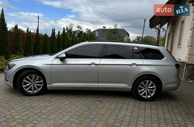 Универсал Volkswagen Passat 2015 в 