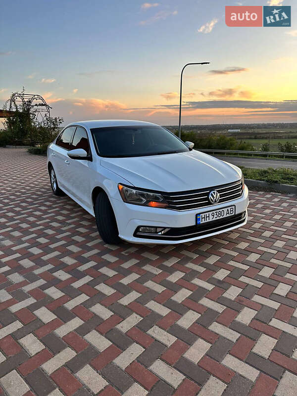 Седан Volkswagen Passat 2018 в 