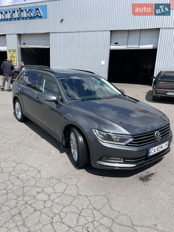 Універсал Volkswagen Passat 2016 в 
