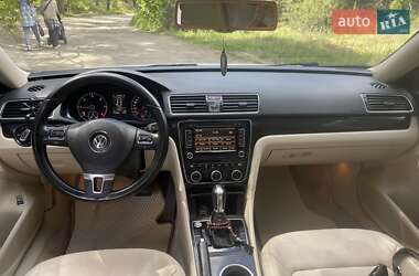 Седан Volkswagen Passat 2013 в 