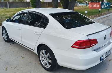 Седан Volkswagen Passat 2012 в 