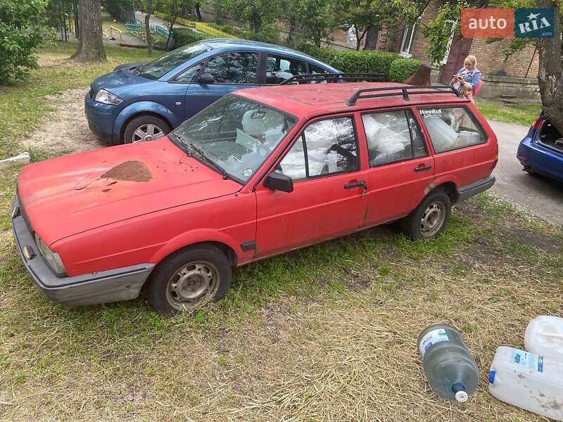 Универсал Volkswagen Passat 1986 в Киеве