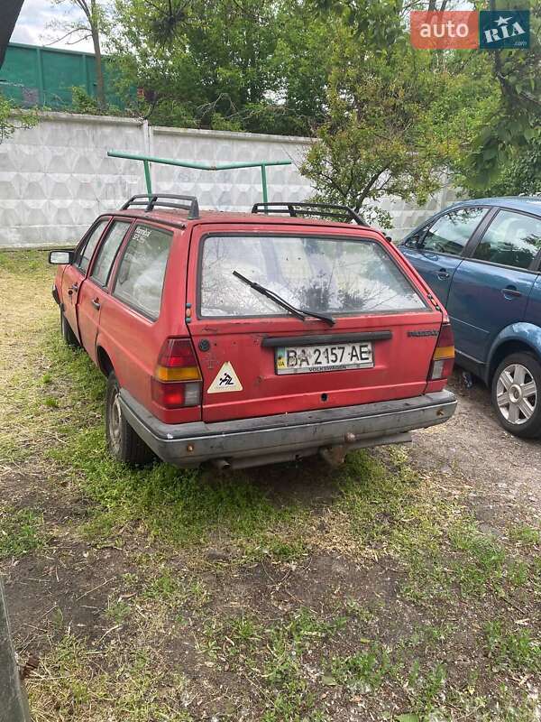 Универсал Volkswagen Passat 1986 в Киеве