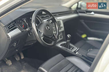 Универсал Volkswagen Passat 2016 в 