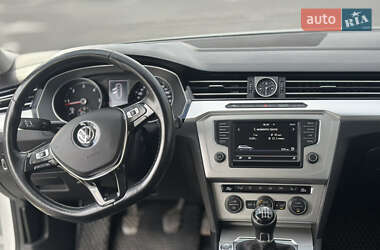 Универсал Volkswagen Passat 2016 в 