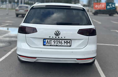 Универсал Volkswagen Passat 2016 в 