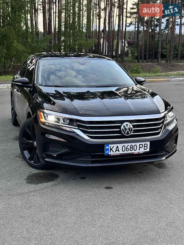 Volkswagen Passat 2021