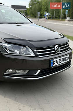 Универсал Volkswagen Passat 2012 в 