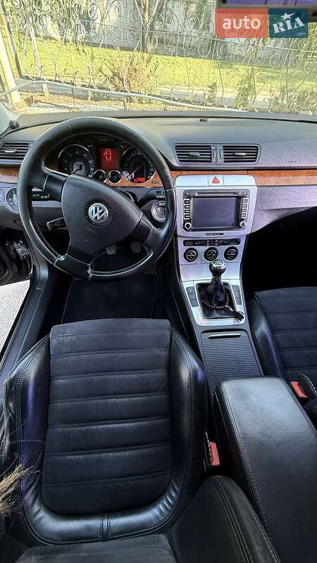 Седан Volkswagen Passat 2007 в Світловодську