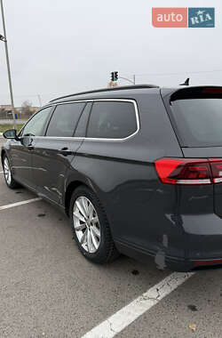 Универсал Volkswagen Passat 2020 в 