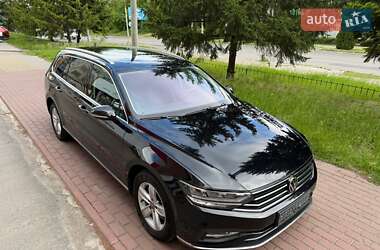 Универсал Volkswagen Passat 2020 в Черкассах