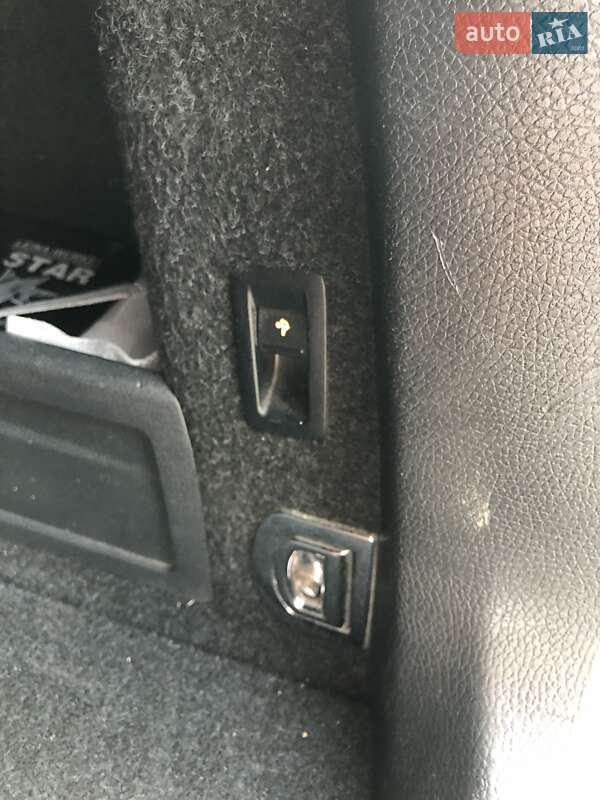 Универсал Volkswagen Passat 2011 в Луцке