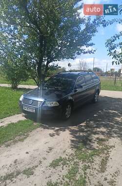 Универсал Volkswagen Passat 2004 в Сумах