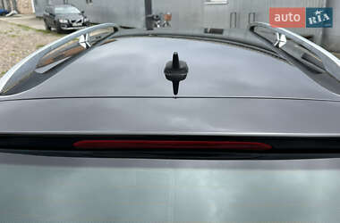 Універсал Volkswagen Passat 2009 в 