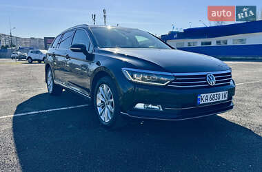 Універсал Volkswagen Passat 2015 в Києві