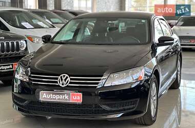 Седан Volkswagen Passat 2014 в Одессе