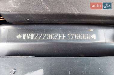 Универсал Volkswagen Passat 2014 в Одессе
