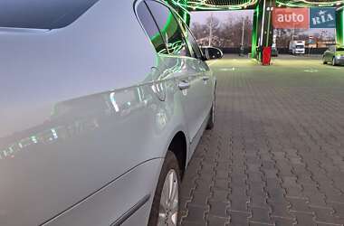Седан Volkswagen Passat 2008 в Одессе