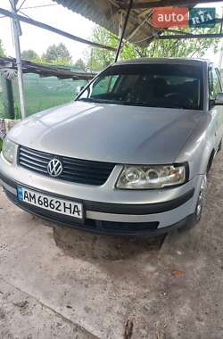 Седан Volkswagen Passat 1997 в Киеве