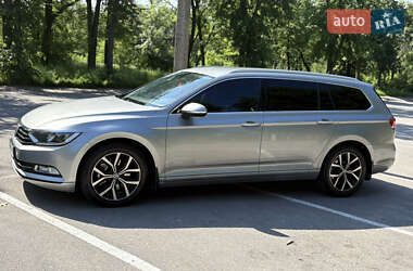 Универсал Volkswagen Passat 2016 в 