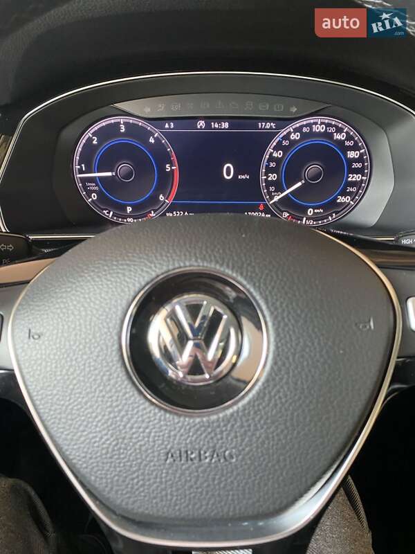 Универсал Volkswagen Passat 2018 в Мукачево