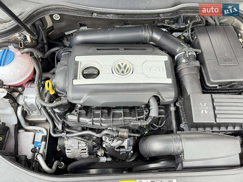 Седан Volkswagen Passat 2013 в Черкассах