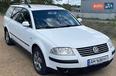 Универсал Volkswagen Passat 2001 в Малине