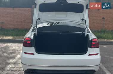 Седан Volkswagen Passat 2017 в 