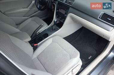 Седан Volkswagen Passat 2015 в 
