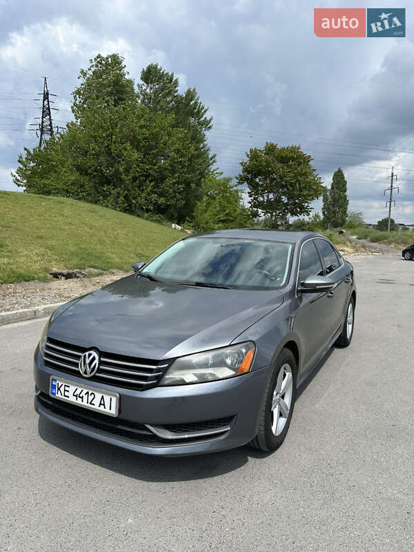 Седан Volkswagen Passat 2012 в 